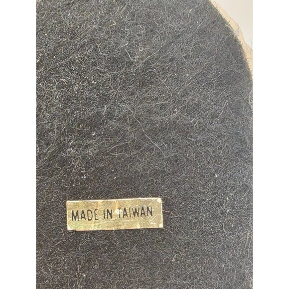 Vintage White Kitten/Cat Figurine Sleeping Decor - Picture 7 of 7